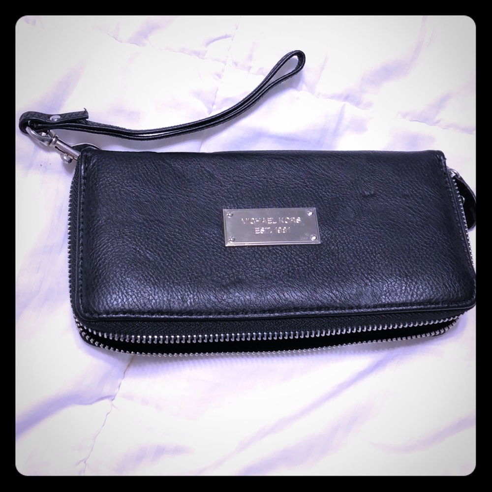 Michael Kors wallet
